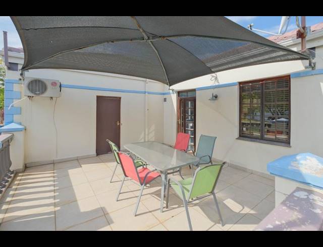 OFFICE FOR SALE IN ARCADIA